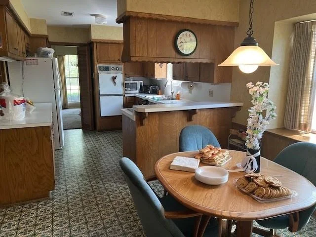 Photo of 8639 Cedarbrake Drive