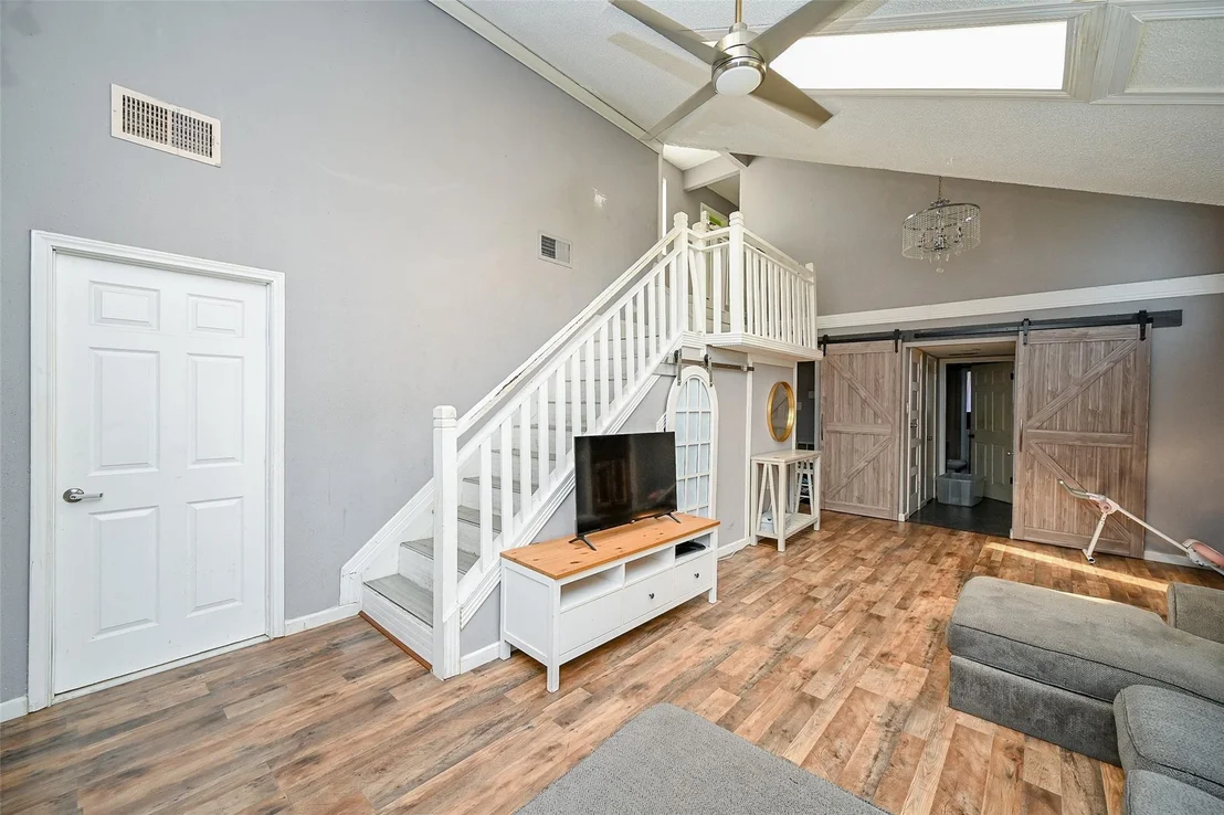 Photo of 21435 Park Run Drive