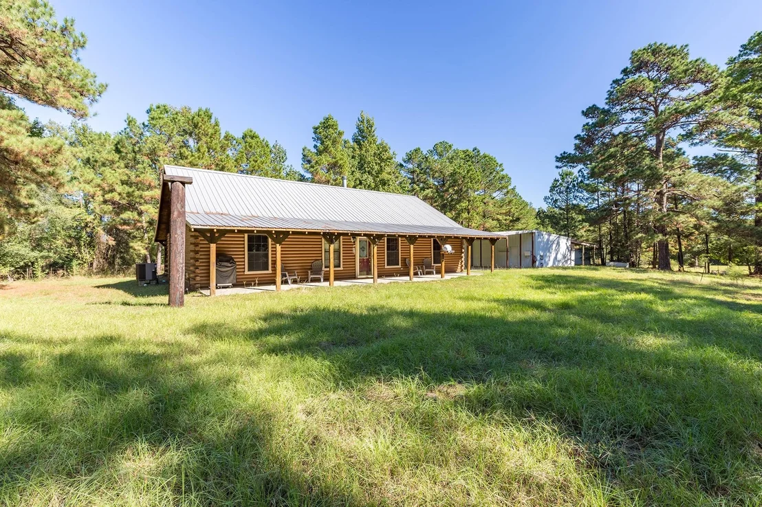 Photo of 1152 Loving Road