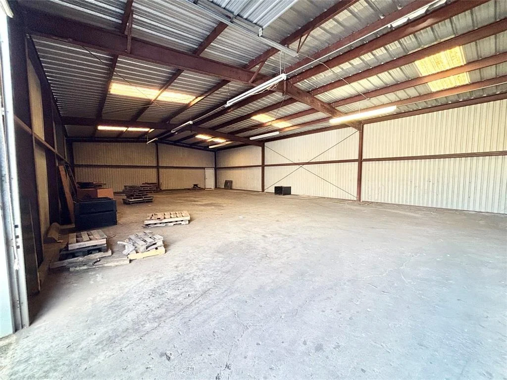 Photo of 3807 Pinemont Drive