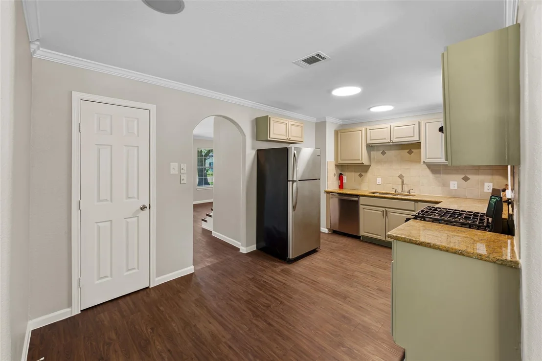 Photo of 3810 Alberta Street
