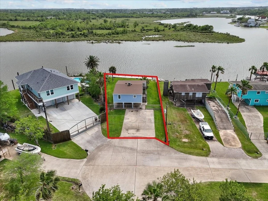 Photo of 5030 Scenic Drive