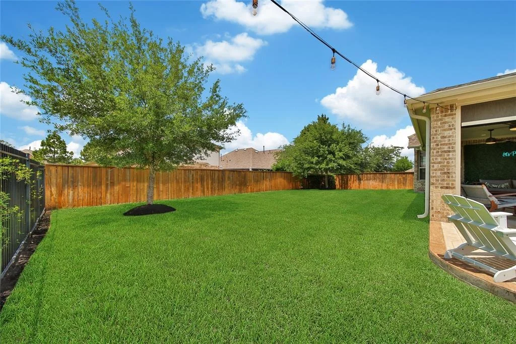 Photo of 19 N Wheatleigh Drive