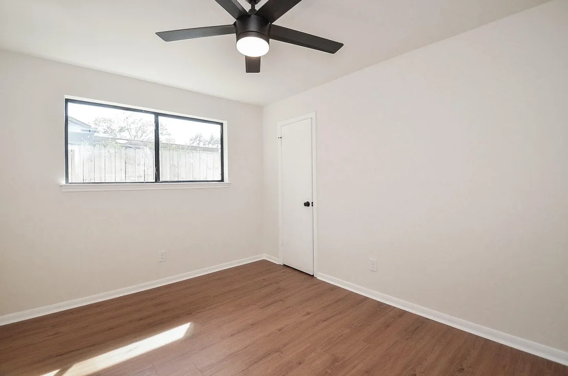 Photo of 1429 Heights Drive
