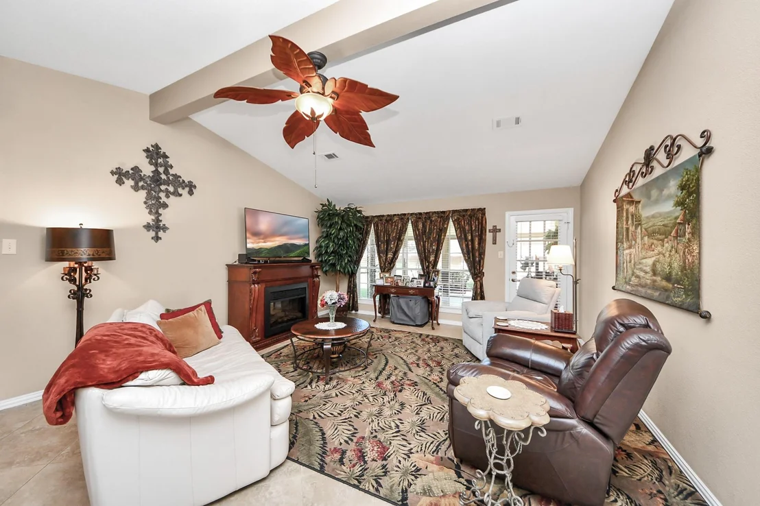 Photo of 15810 Merle Road