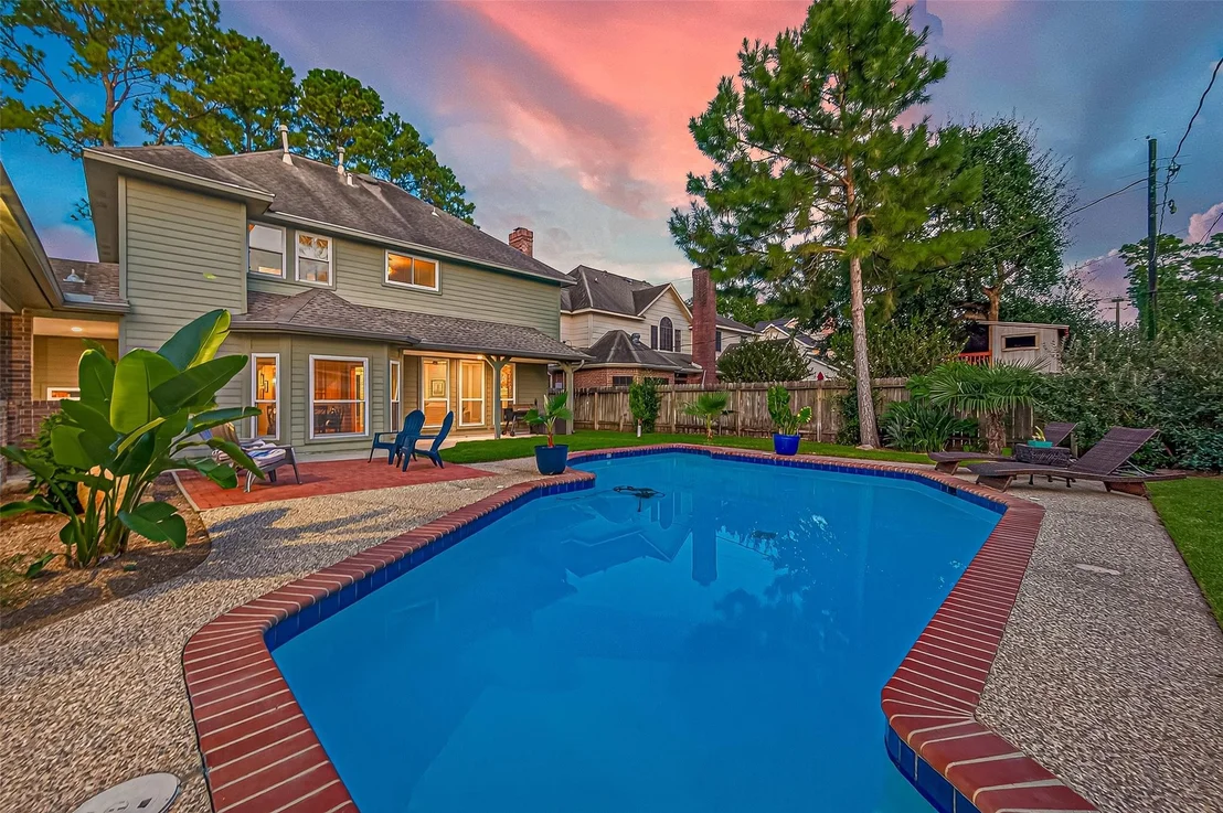 Photo of 17811 Woodlode Lane