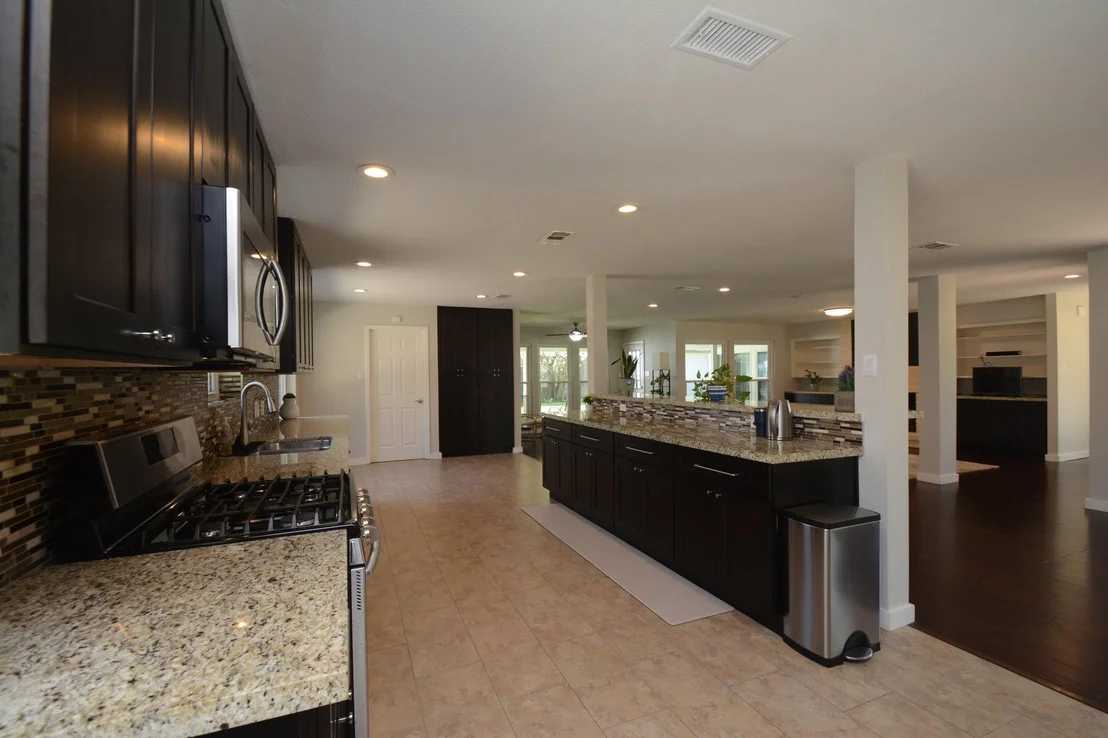 Photo of 2906 Shadowdale Drive