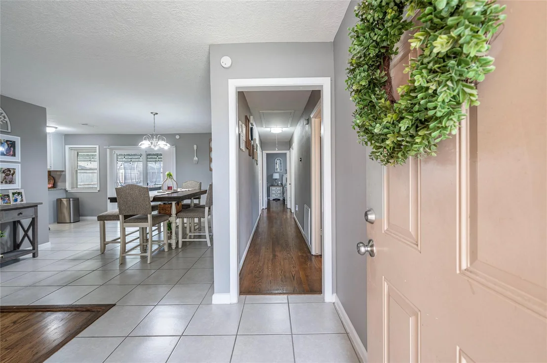 Photo of 2409 Raspberry Lane