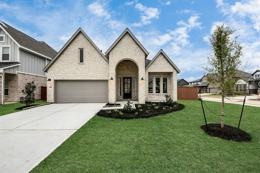Photo of 7706 Clover Gully Lane