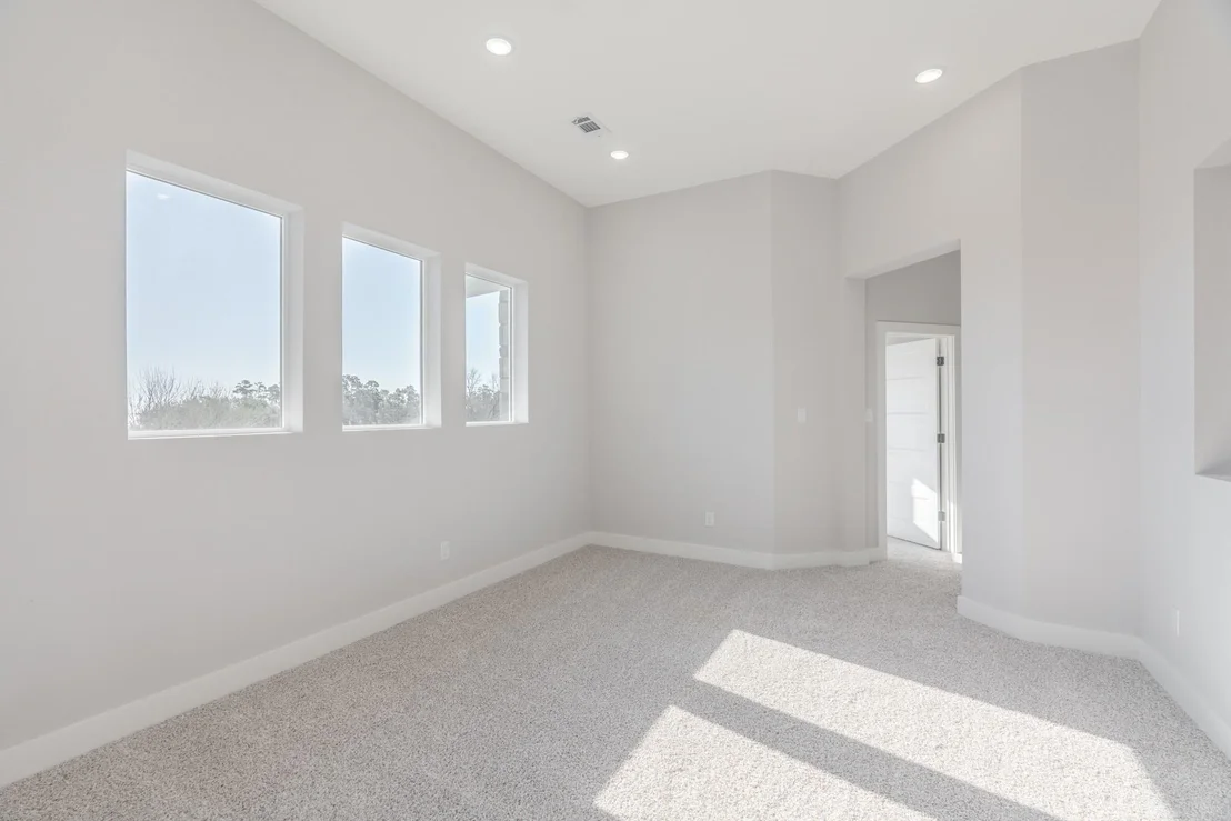 Photo of 5 Edgewood Circle