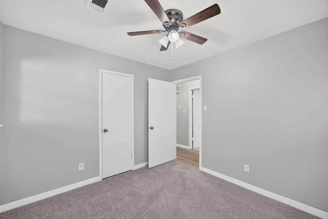 Photo of 6127 Rietta Street