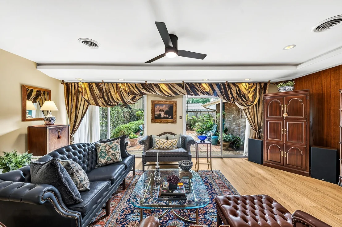 Photo of 5327 Valkeith Drive