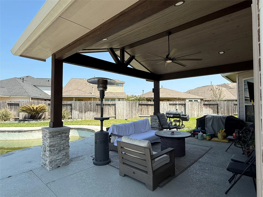 Photo of 7126 Edwanna Lane