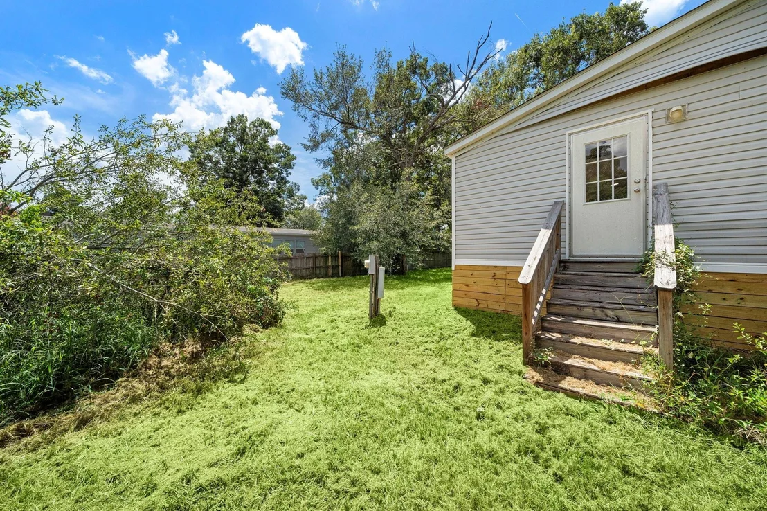 Photo of 16482 Pisces Road