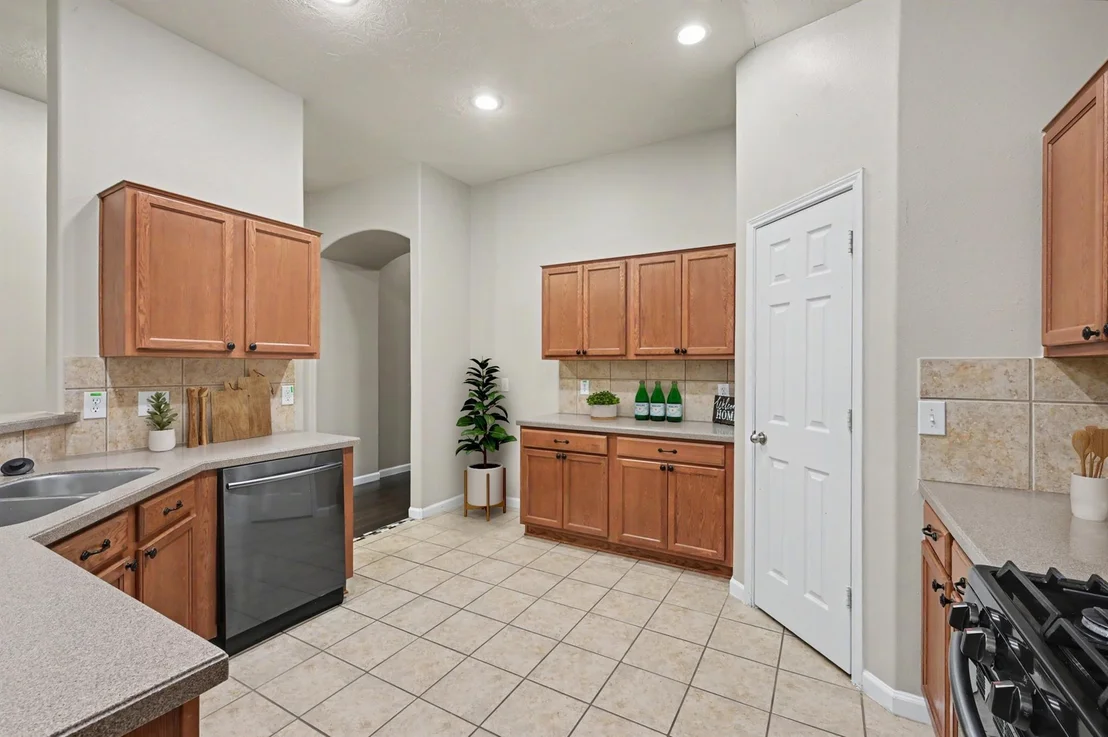 Photo of 20343 Yosemite Falls Drive