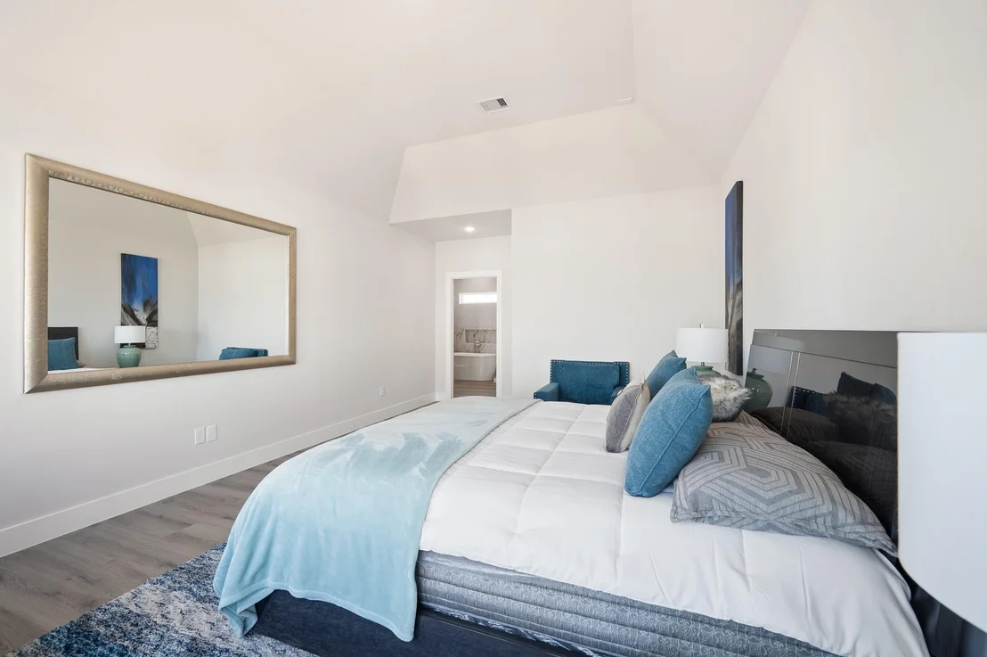 Photo of Unit 14 at 6702 Metro Boulevard