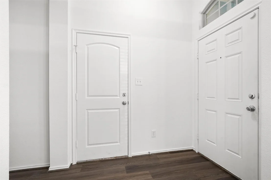 Photo of 706 Heritage Drive