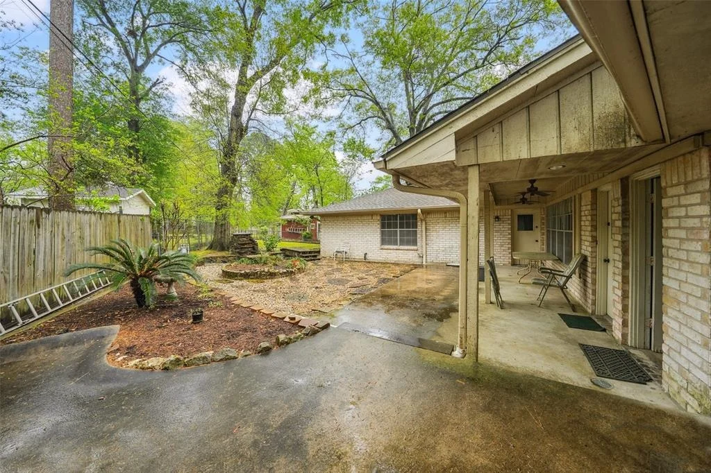 Photo of 1102 Bettes Street