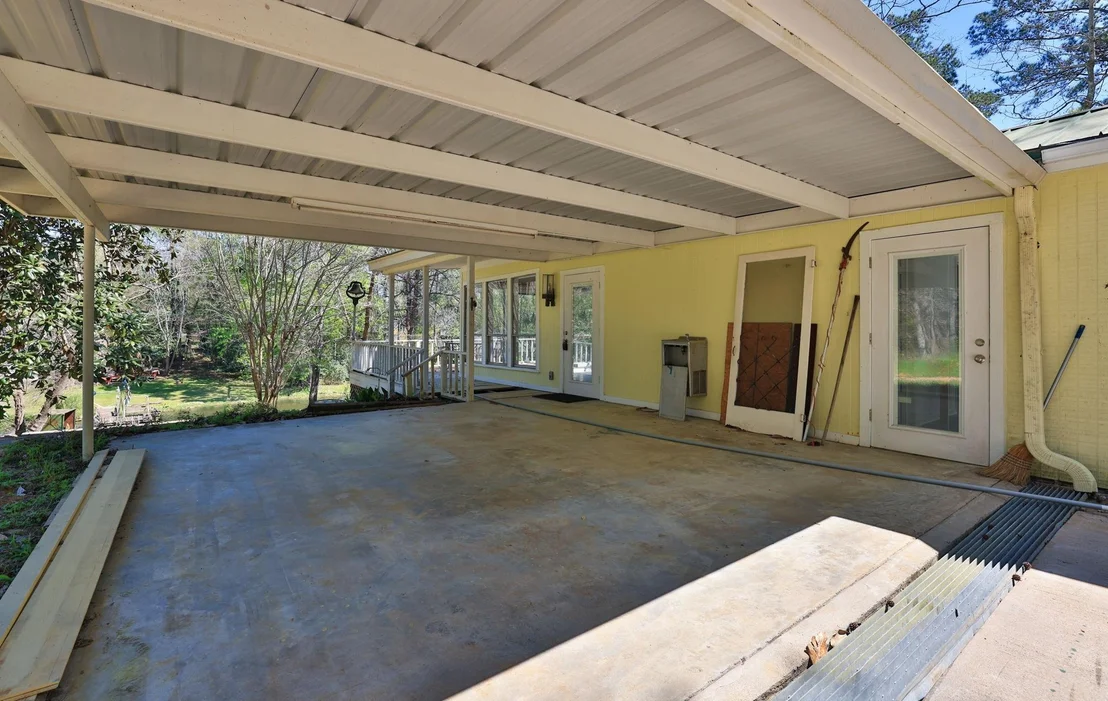 Photo of 400 Driftwood Drive