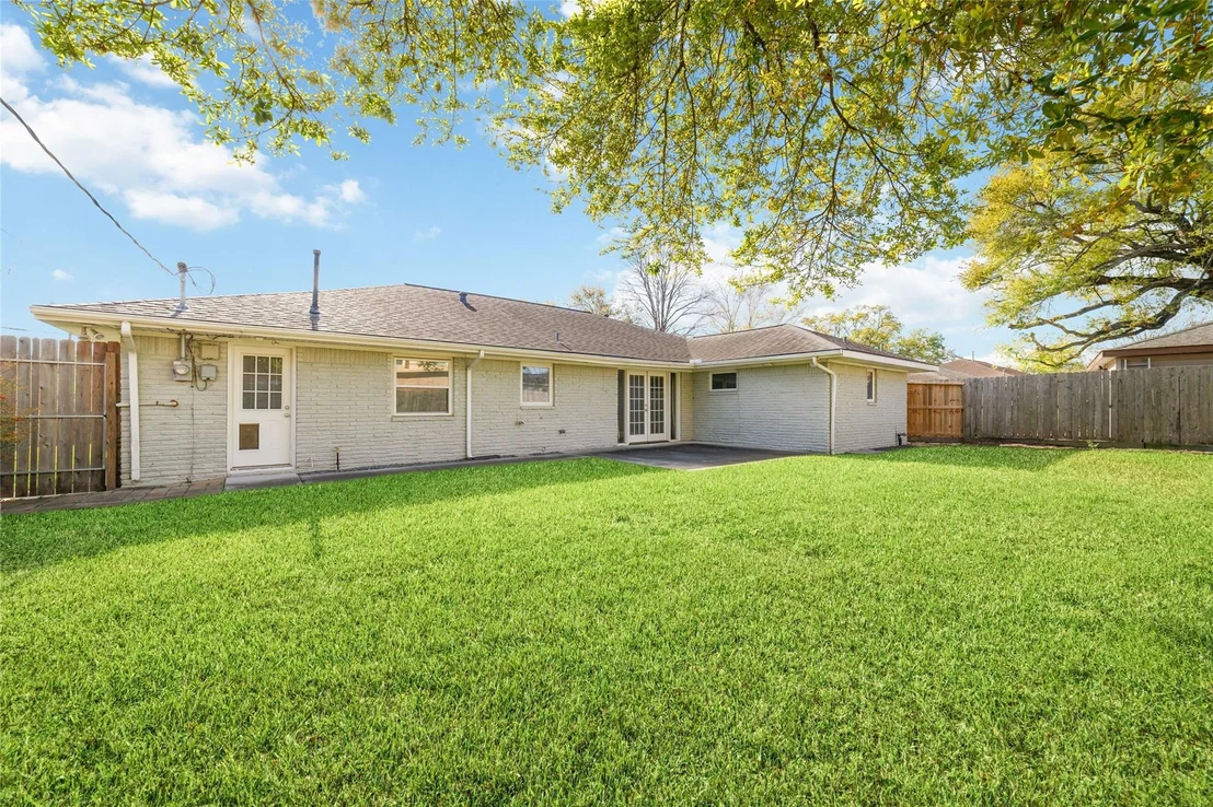 Photo of 11410 Endicott Lane