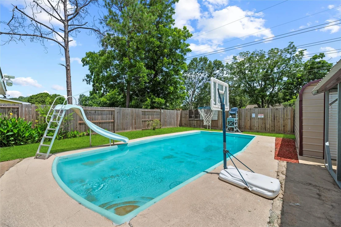 Photo of 12211 Pine Knoll Drive