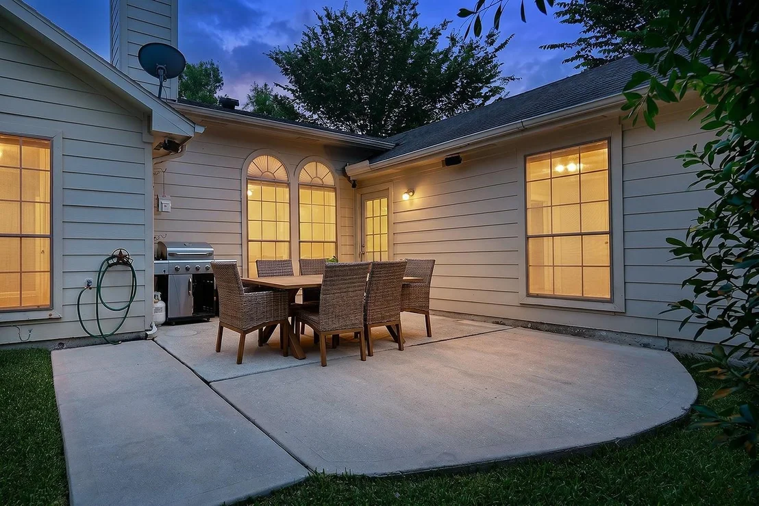Photo of 722 W Clady Drive