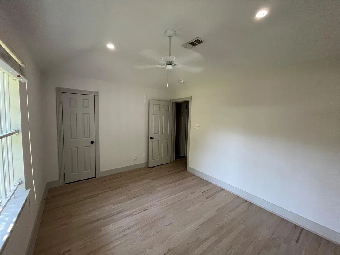Photo of 2315 Langley Road