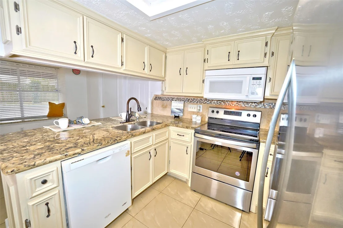 Photo of 7607 Stamen Drive