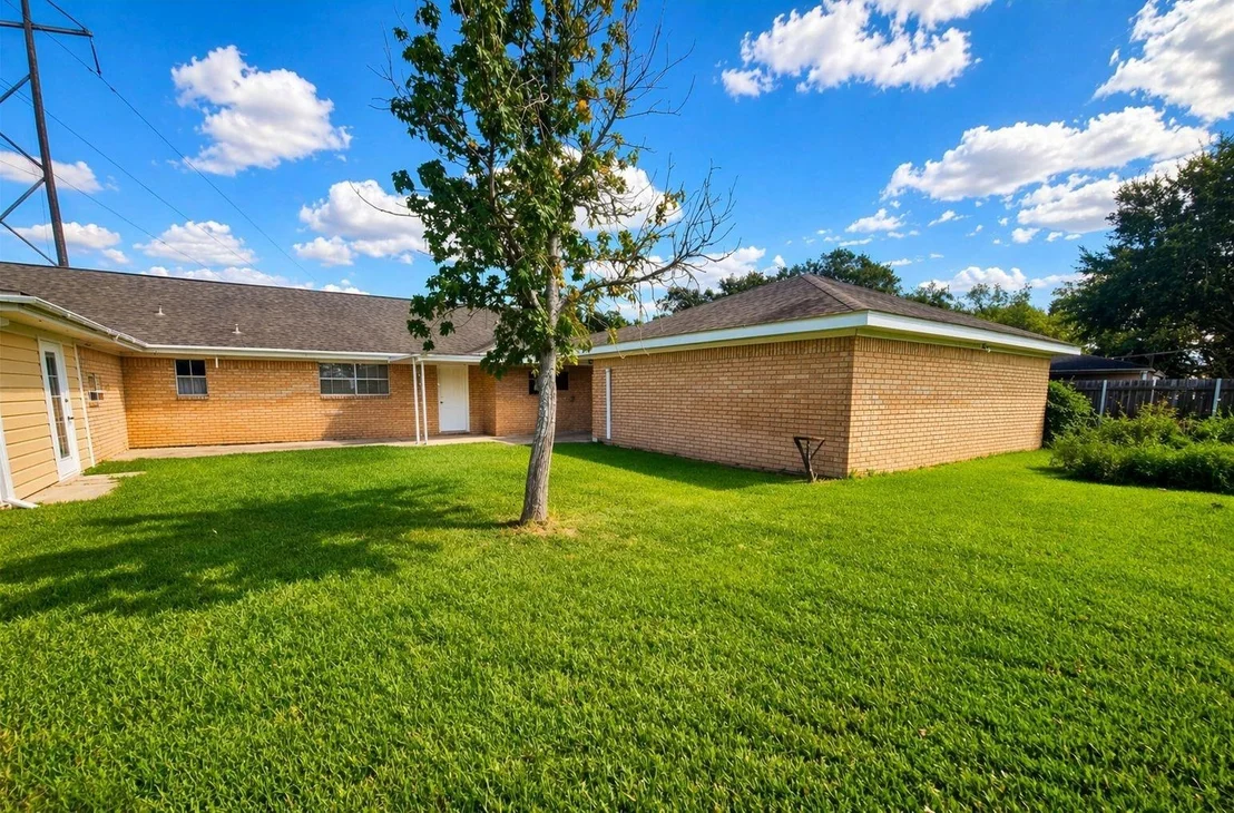 Photo of 117 Laughlin Road