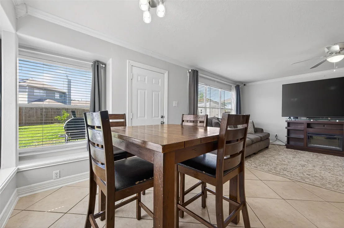 Photo of 903 Red Alder Circle