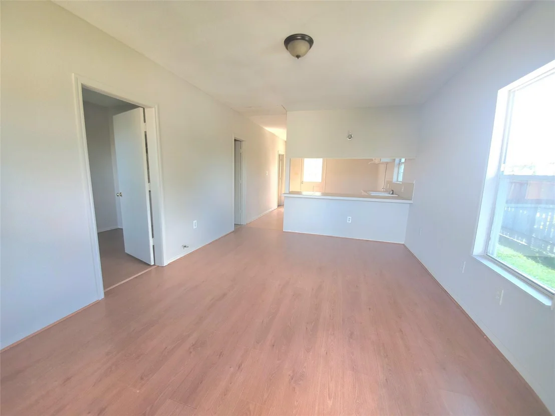 Photo of 9831 Bamboo Road