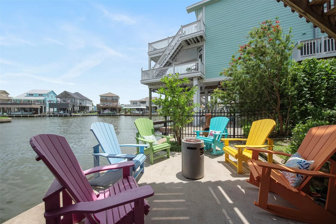 Photo of 207 Easterly Drive
