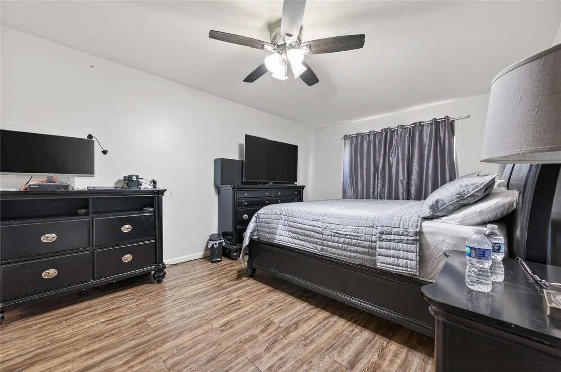 Photo of 903 Red Alder Circle