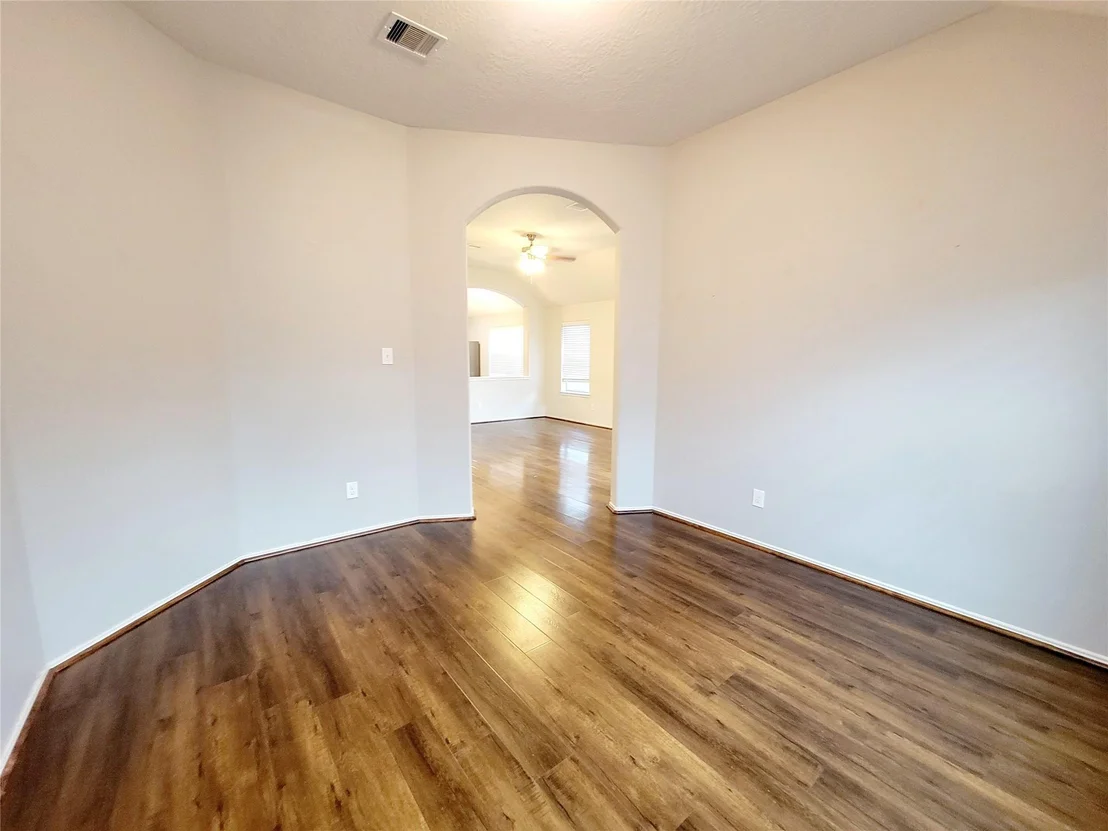 Photo of 219 Golden Grain Drive