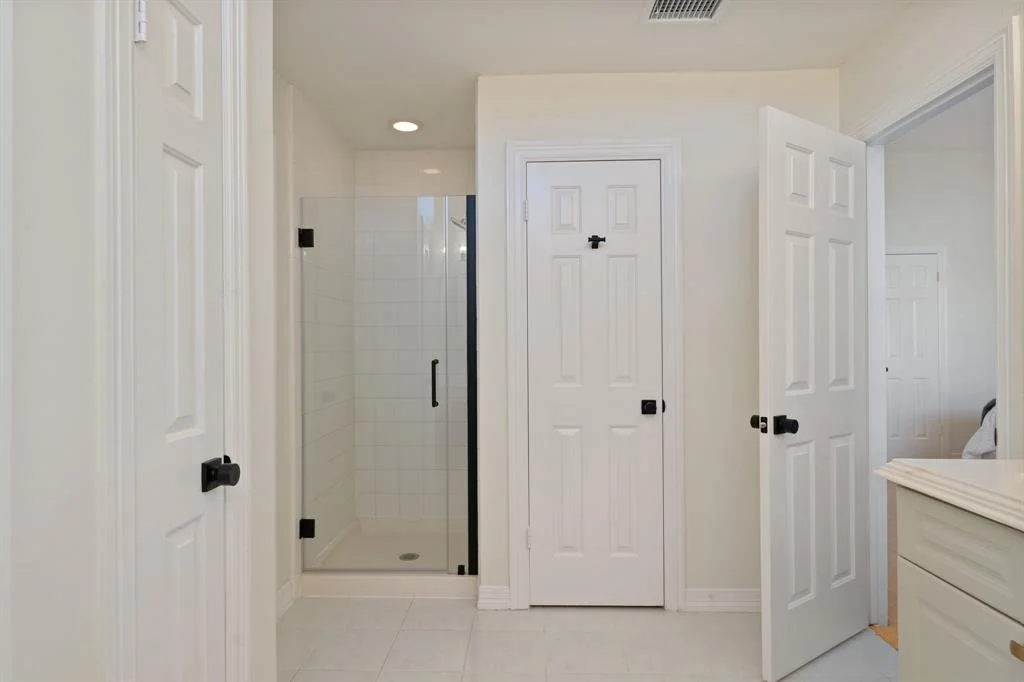 Photo of 1206 Howard Lane