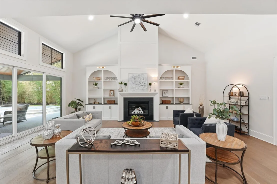 Photo of 4907 Pine Garden Drive E