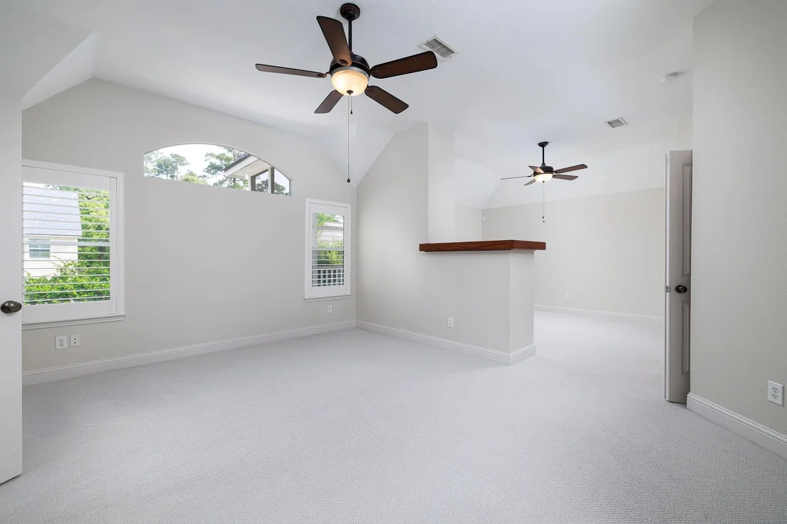 Photo of 18 Doeskin Place