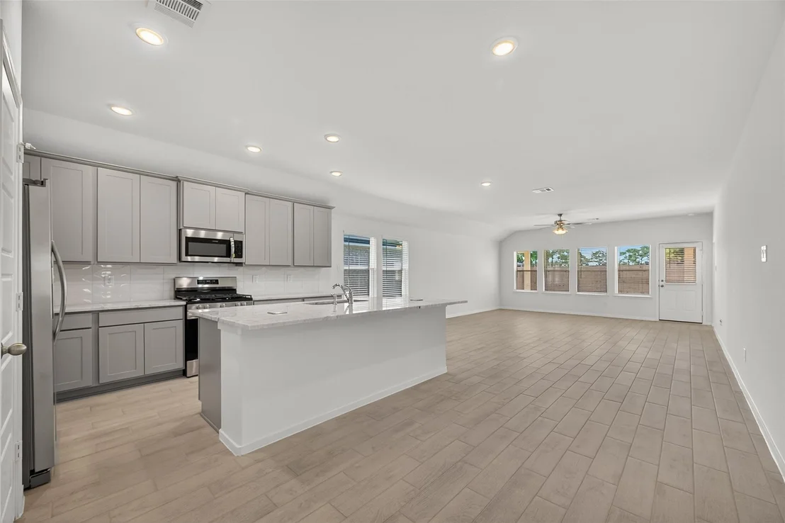 Photo of 27326 Leeward Jetty Drive