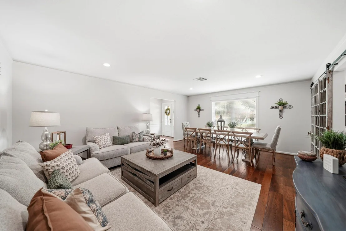 Photo of 10002 Springwood Forest Drive