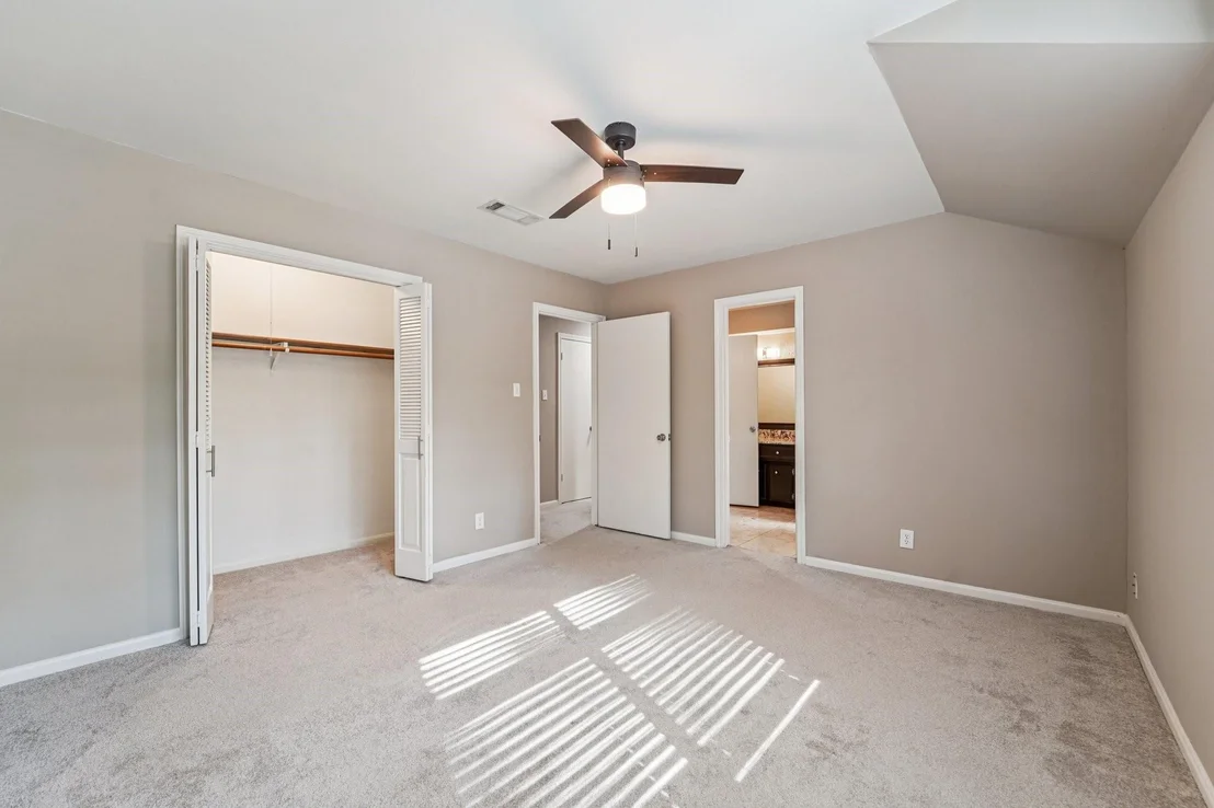 Photo of 6219 Elmgrove Road