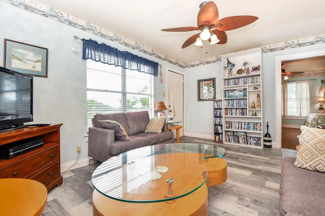Photo of 1301 2nd Street