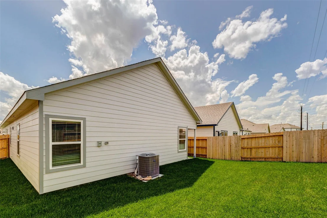 Photo of 6463 Escondido Drive
