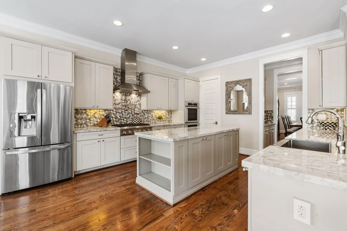 Photo of 1217 Chippendale Road