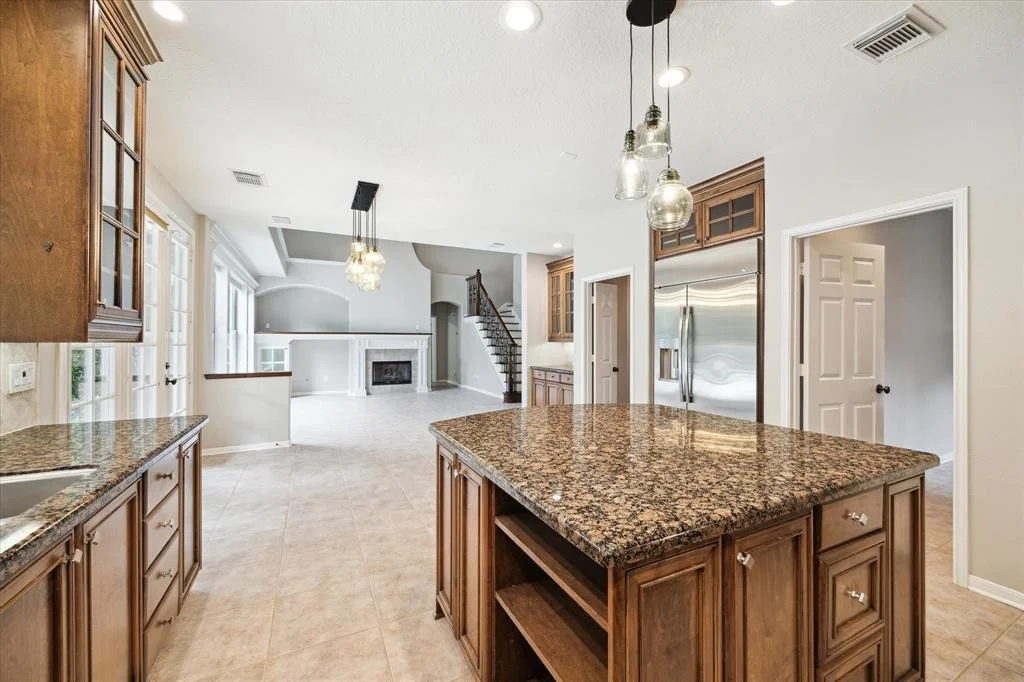 Photo of 74 E Beckonvale Circle