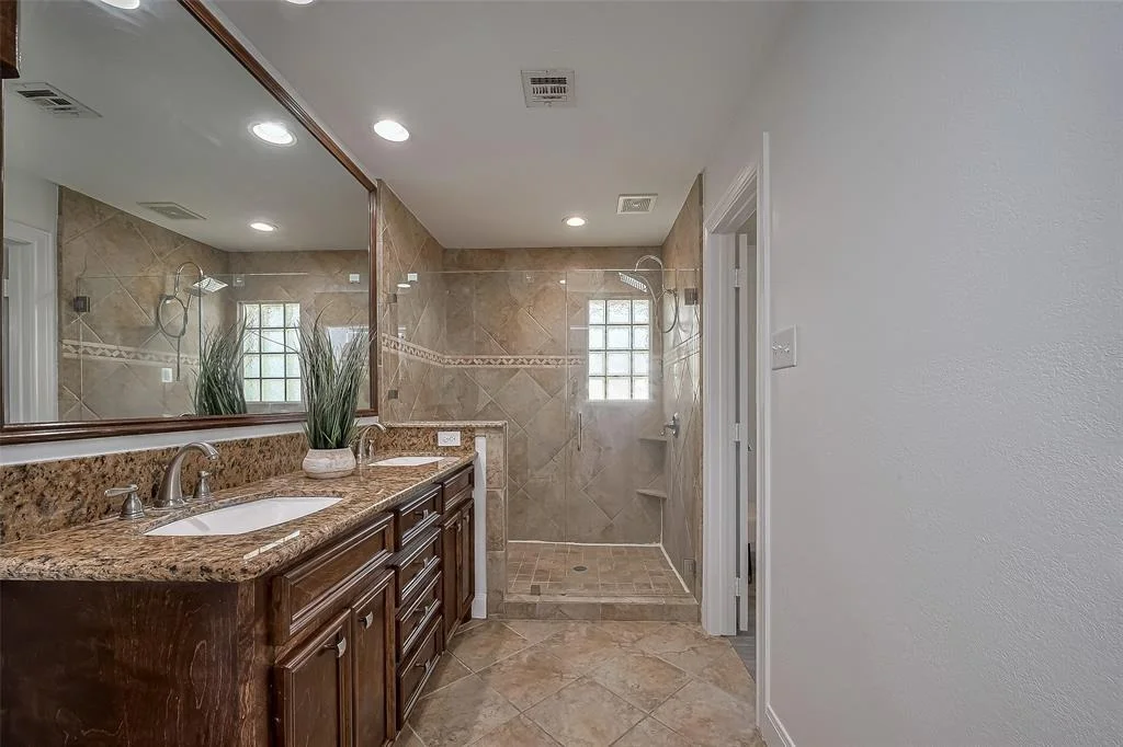Photo of 2910 Laurel Fork Drive