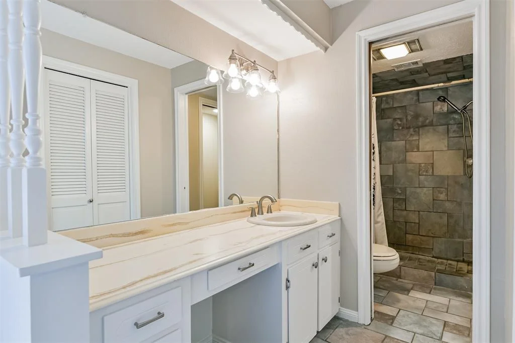 Photo of 407 Karlis Drive