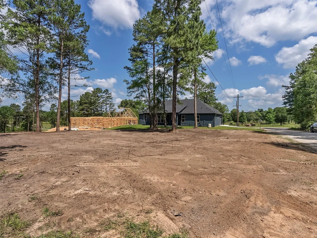 Photo of 15520 Mata Road