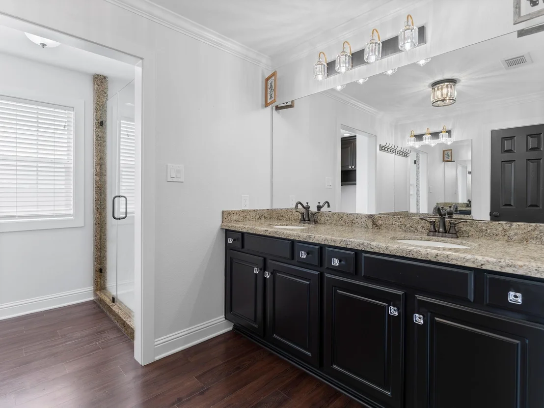 Photo of 14624 Dove Lane