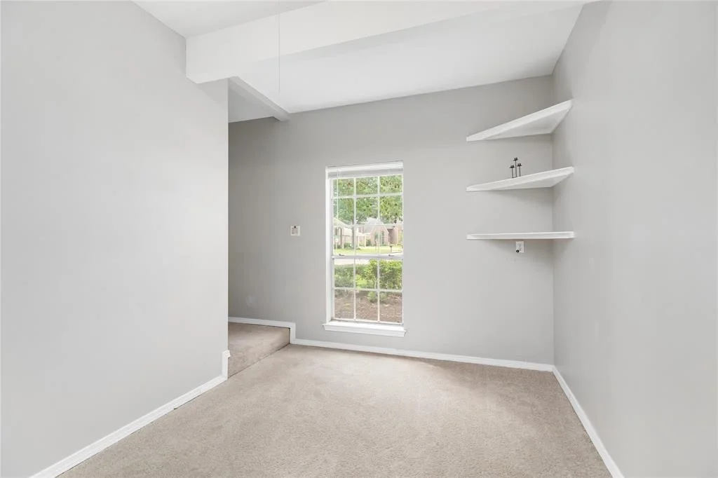 Photo of 8306 Pine Thistle Lane
