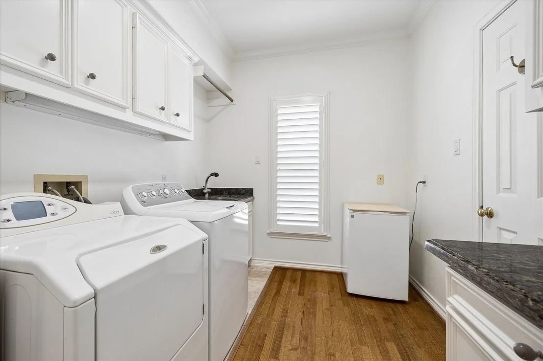 Photo of 231 Sugarberry Circle